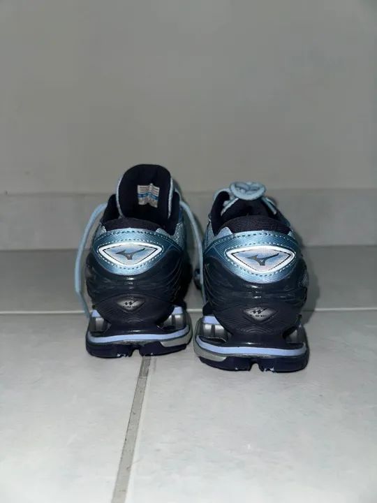 Tênis Mizuno Wave Prophecy 8 Azul bebê - Feminino - Foto 3