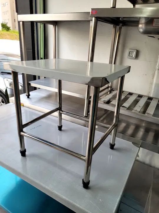 Mesa de Aço Inox para Cozinha Industrial - Nova!