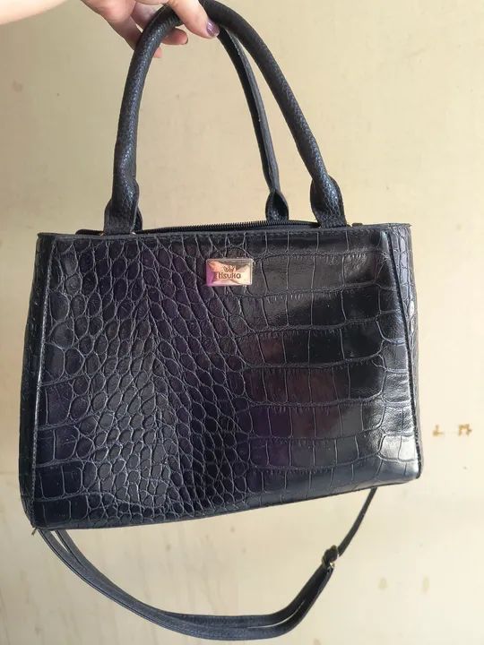 Bolsa feminina em couro