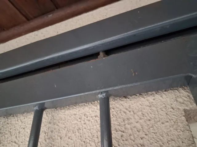 Portão de segurança com trilho - Foto 4