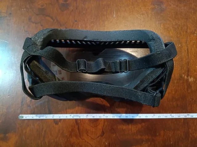 Ocúlos/viseira de sol UV para cães de médio/grande porte - Foto 3