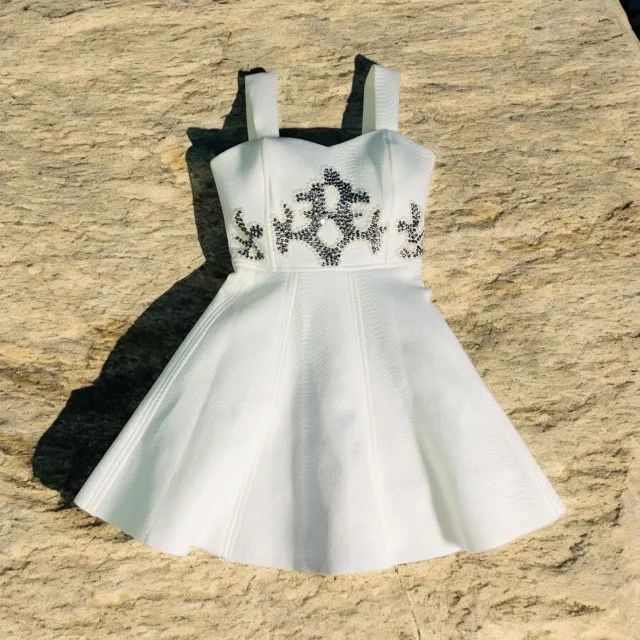 Vestido Branco Social Luxo usado
