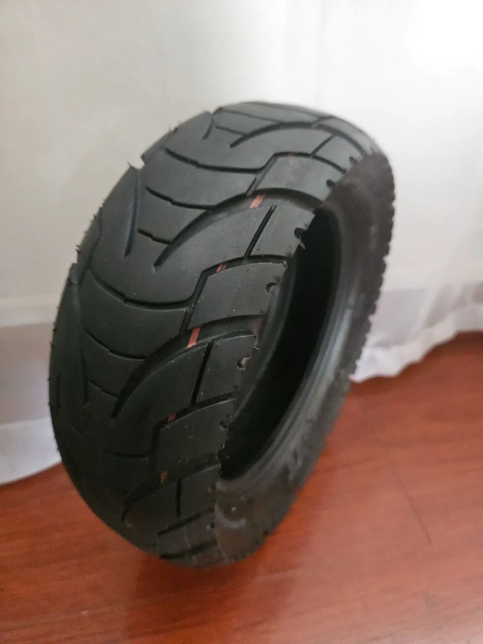 Pneu Semi-novo de 10 Polegadas para Patinete Elétrico (Foston S10, S12 e etc)
