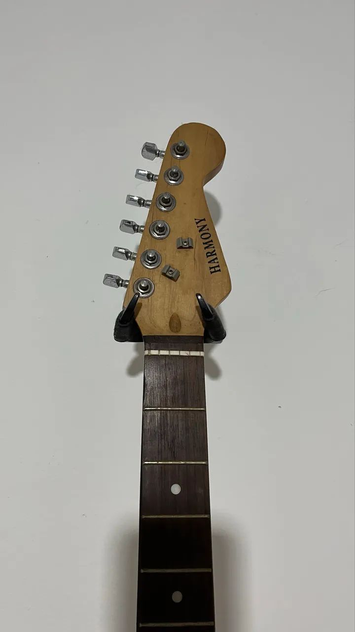 Guitarra elétrica 