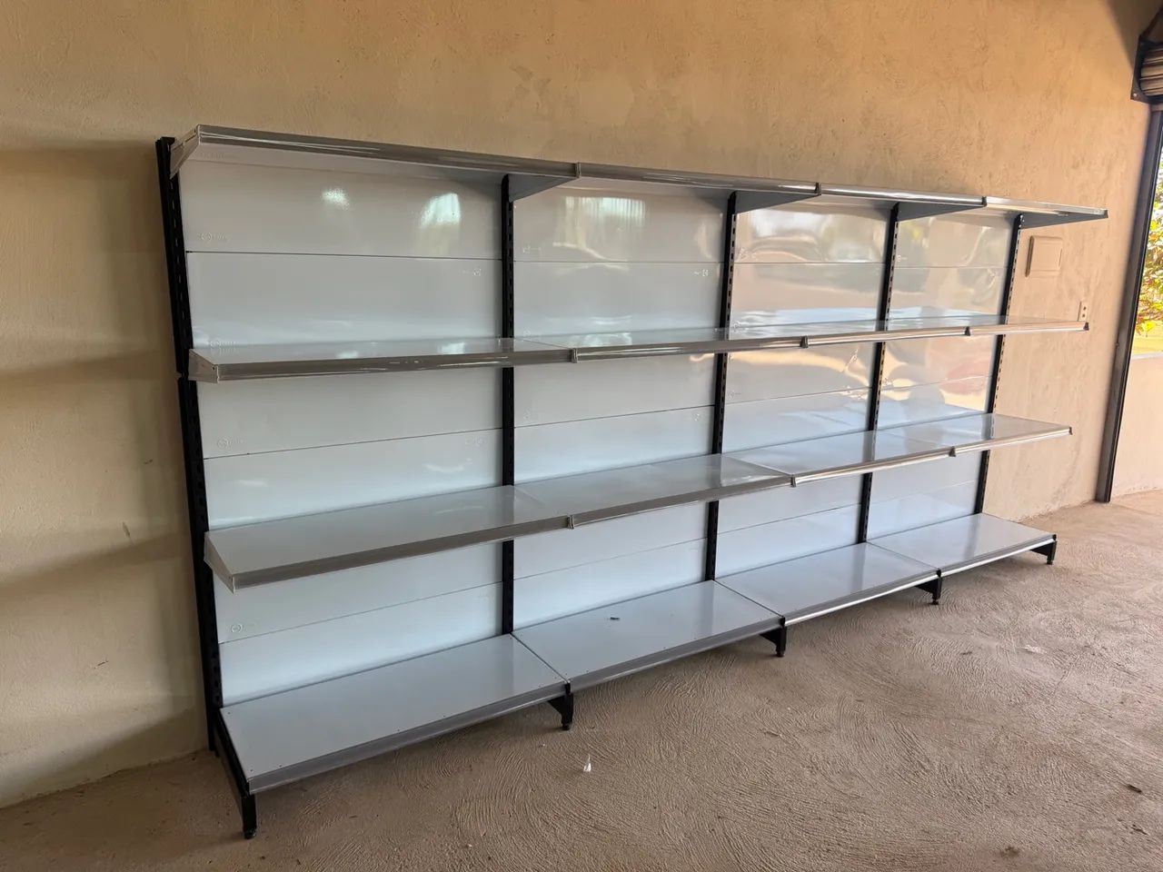 Prateleiras para comércio de parede 1.70 - Foto 3