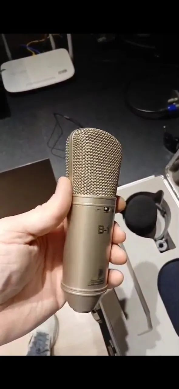 Microfone condensador Behringer B1 - Foto 6