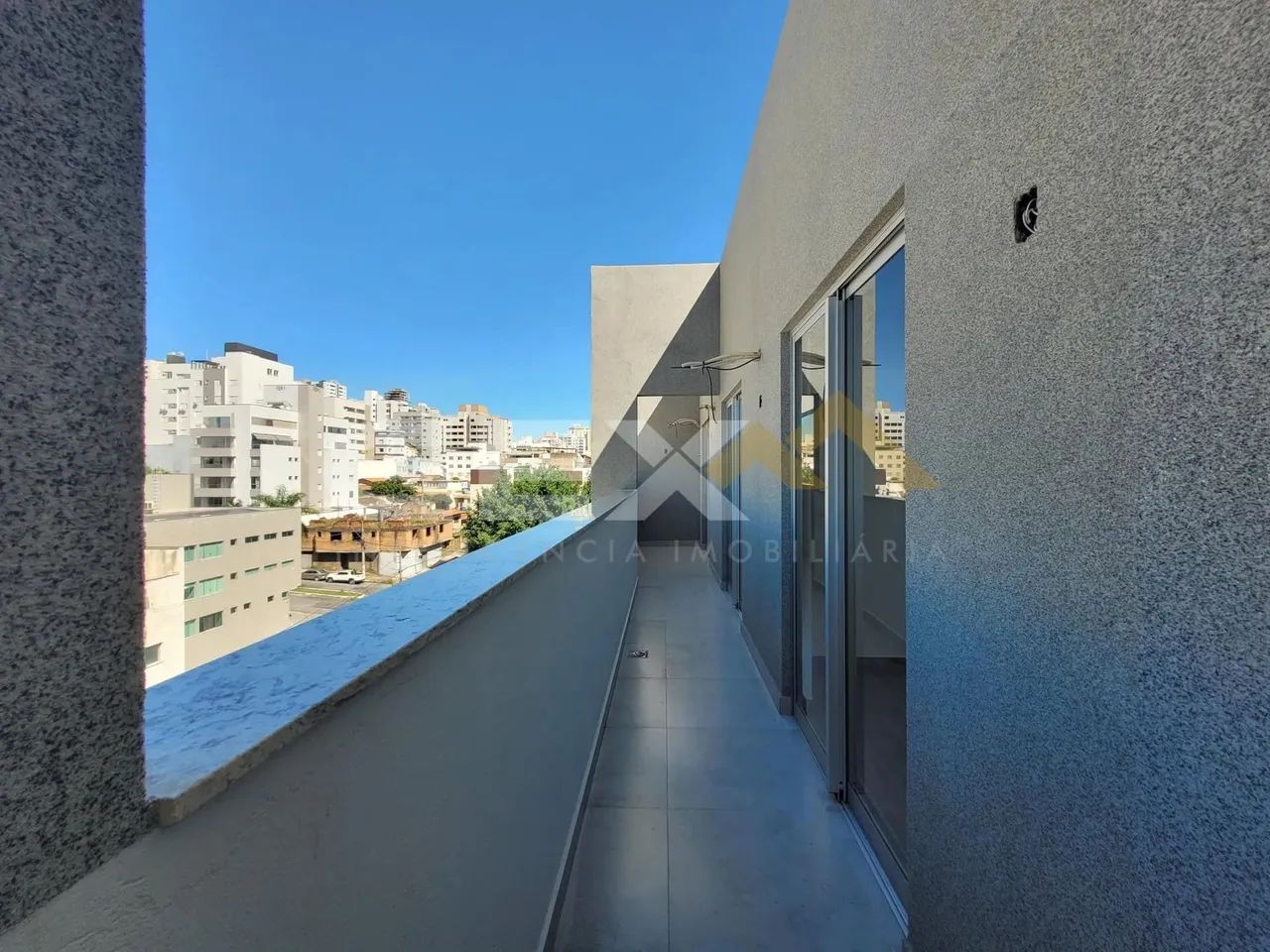 Cobertura Linear à Venda no Centro - Foto 4