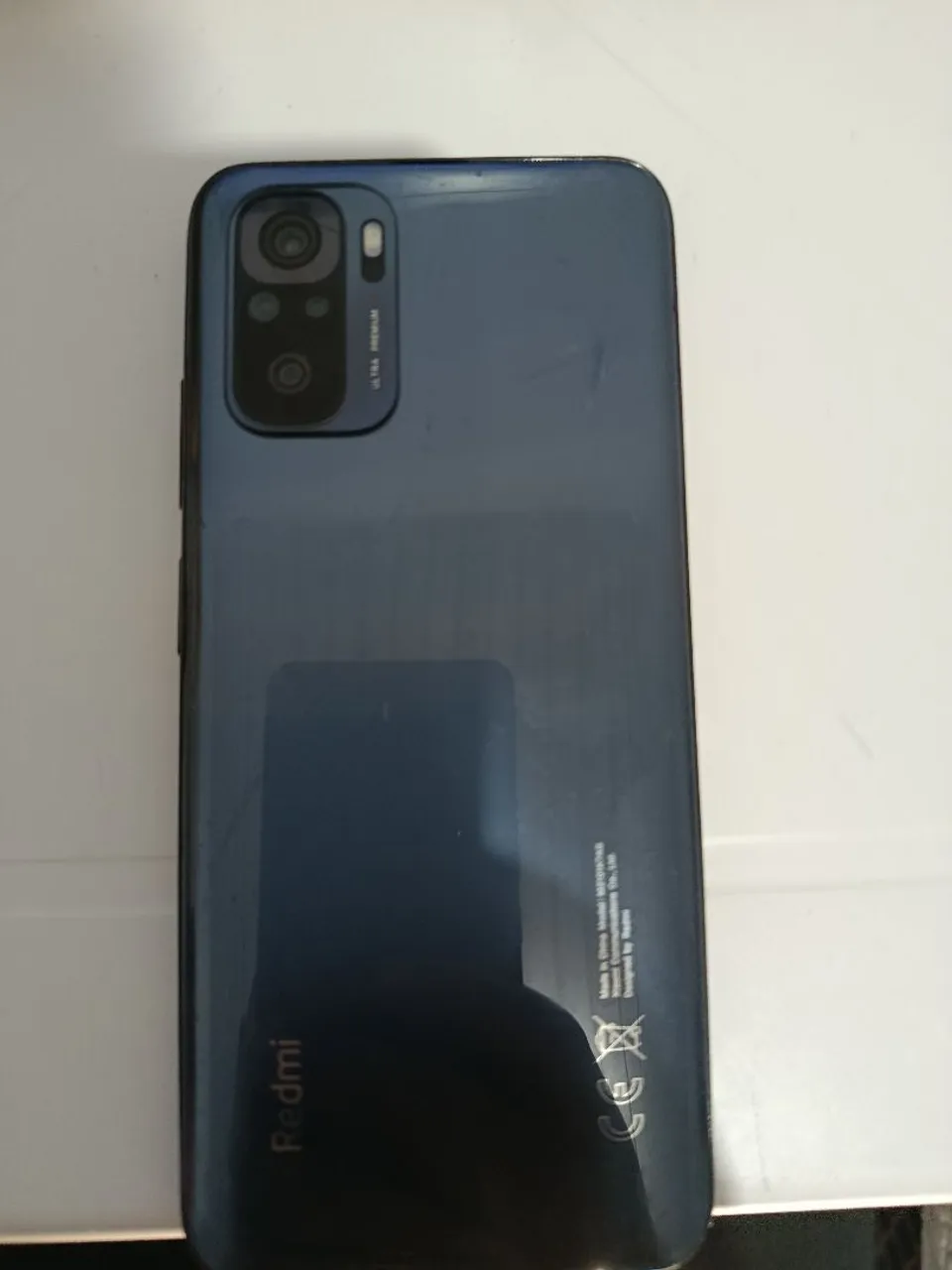 Celular redimi note 10, em ótimo estado de conservação.