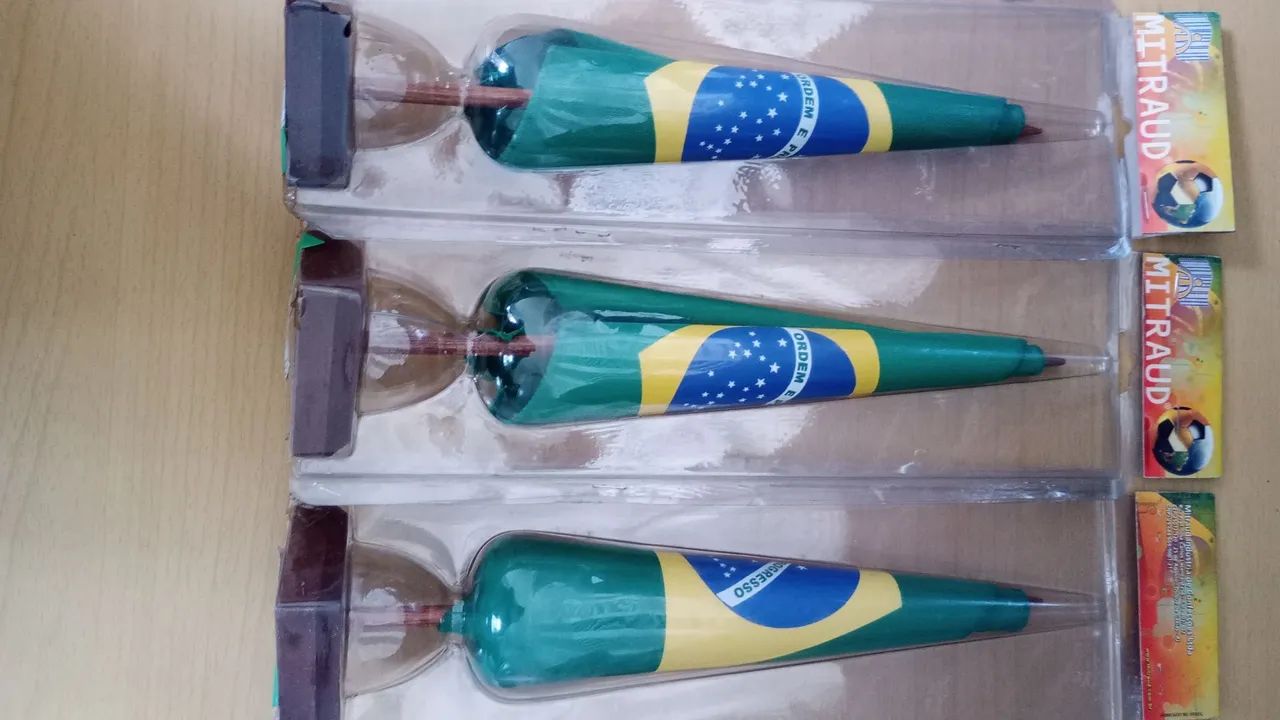 Bandeira do Brasil Mitraud 30 cm - Foto 3