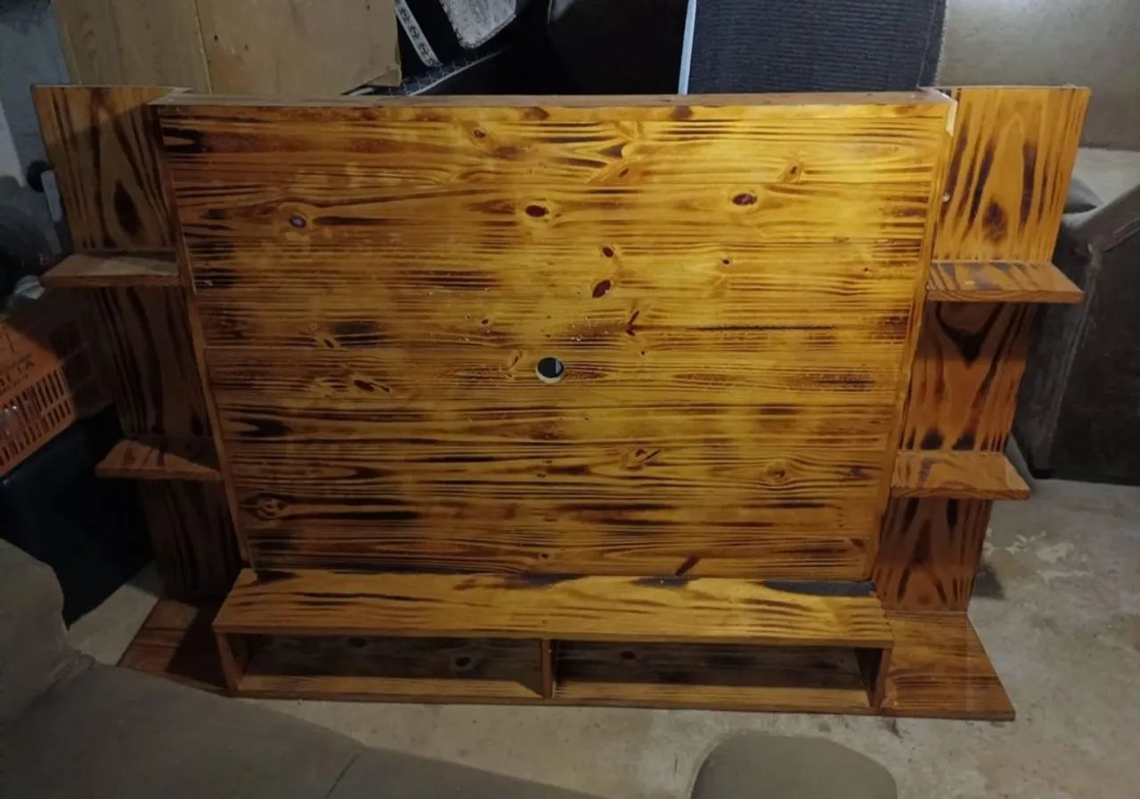 Painel de madeira