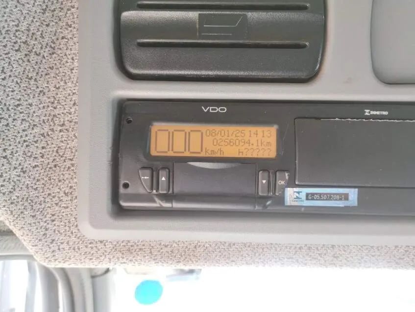 Mercedes-Benz Atego 3030 8x2 | Selectrucks - Foto 8