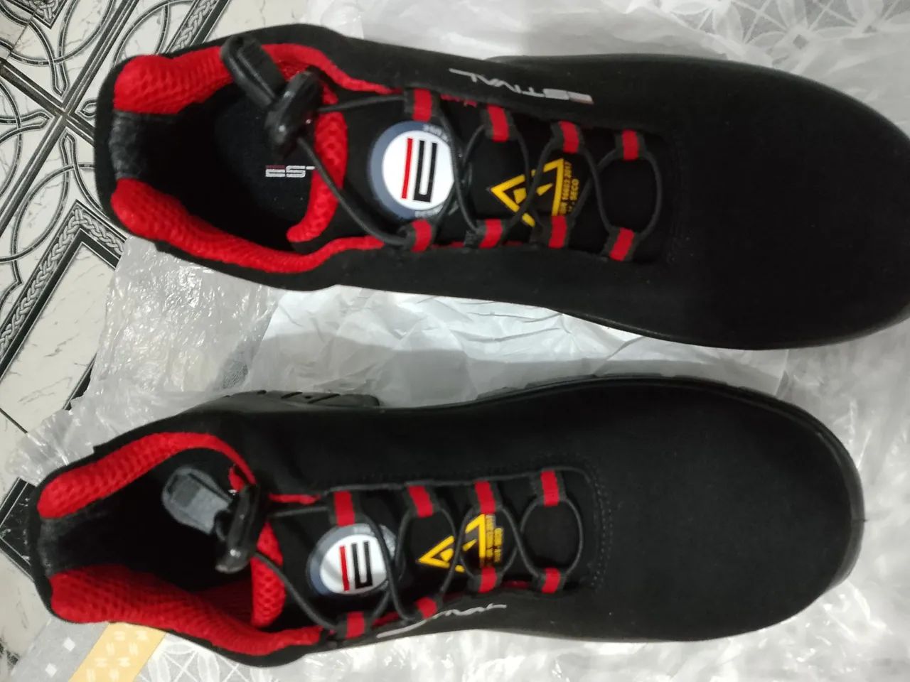 Bota de segurança nova 38 - Foto 4