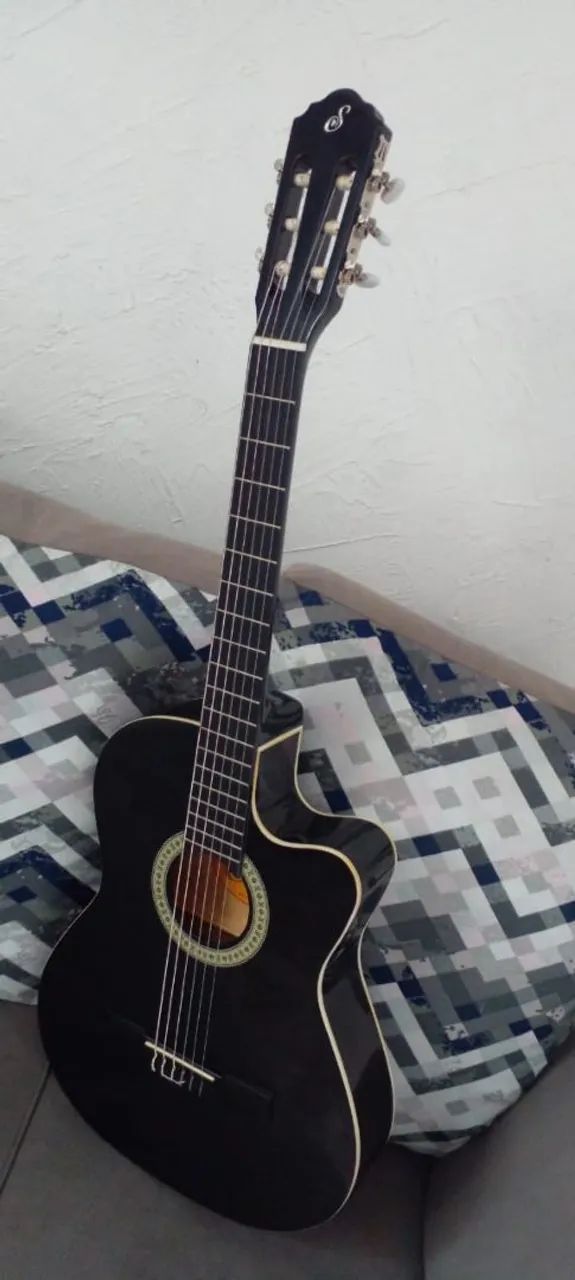 Violão pouco uso 64167786735617123