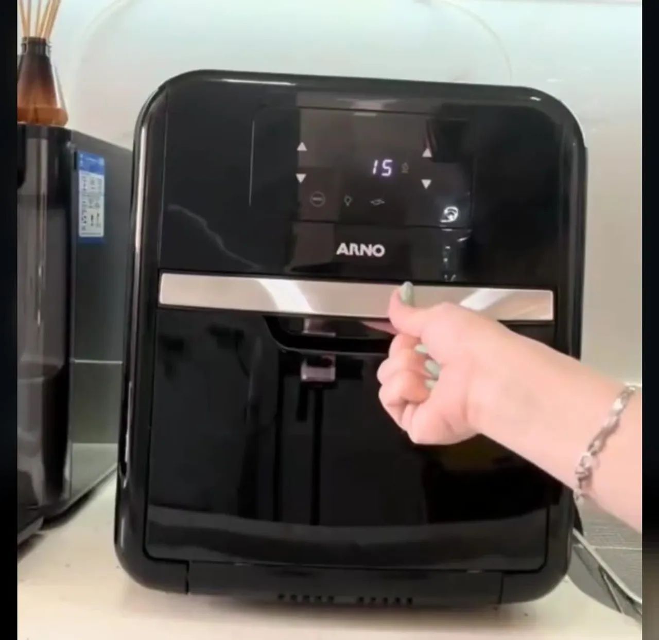 Airfry Oven e Grill Arno Expert 9 em 1 Digital 11L  - LACRADO - Foto 2