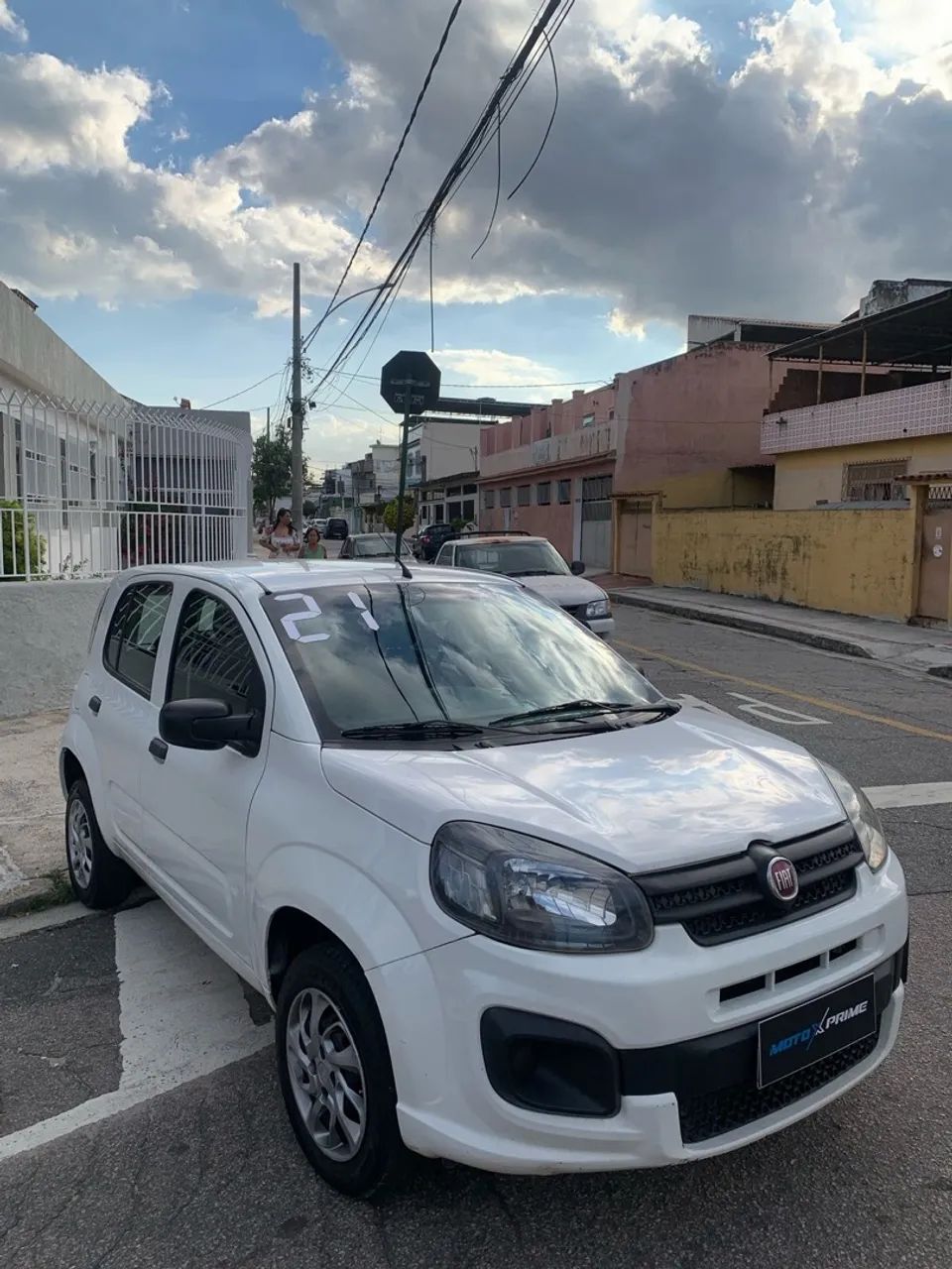 FiaT uno  1.0  - Foto 2