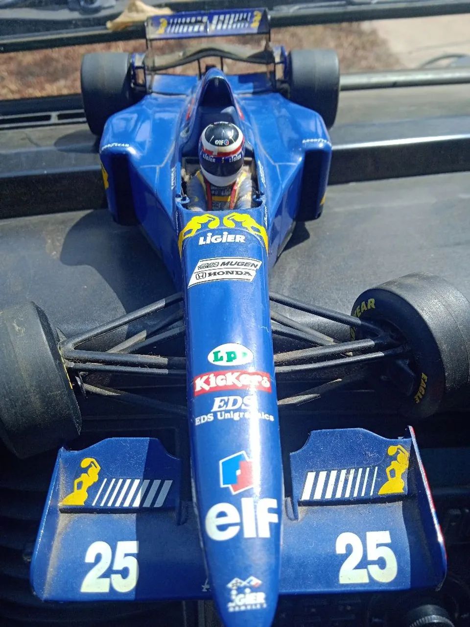 Miniatura de fórmula 1 - Foto 4