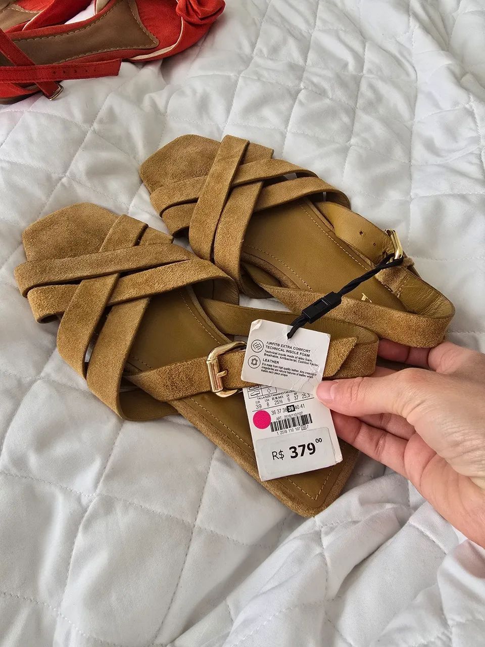 Sandália ZARA NOVA! COURO LEGÍTIMO  - Foto 3