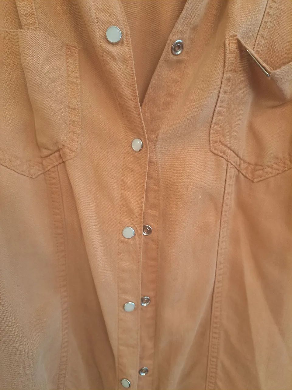 Camisa mostarda feminina - Foto 2