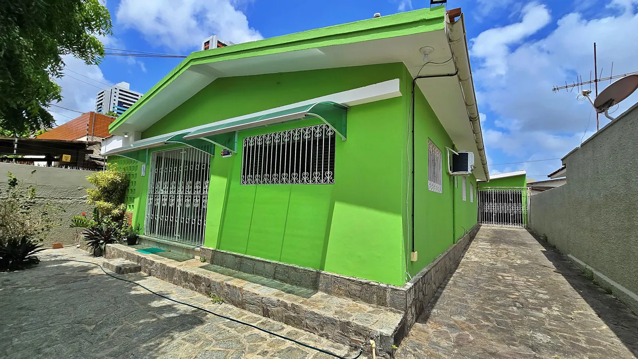 Vendo casa em Tambauzinho, 226m², 3 dormitórios, Tambauzinho, João Pessoa - PB.