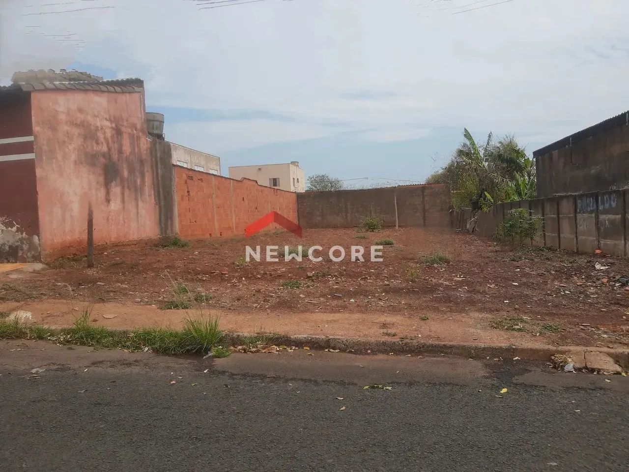 Lote em Rua Norita - Dona Zulmira - Uberlândia/MG - Foto 2