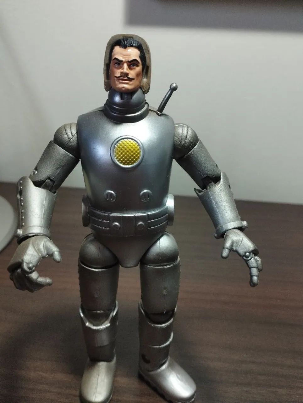 Action Figure Iron Man Clássico