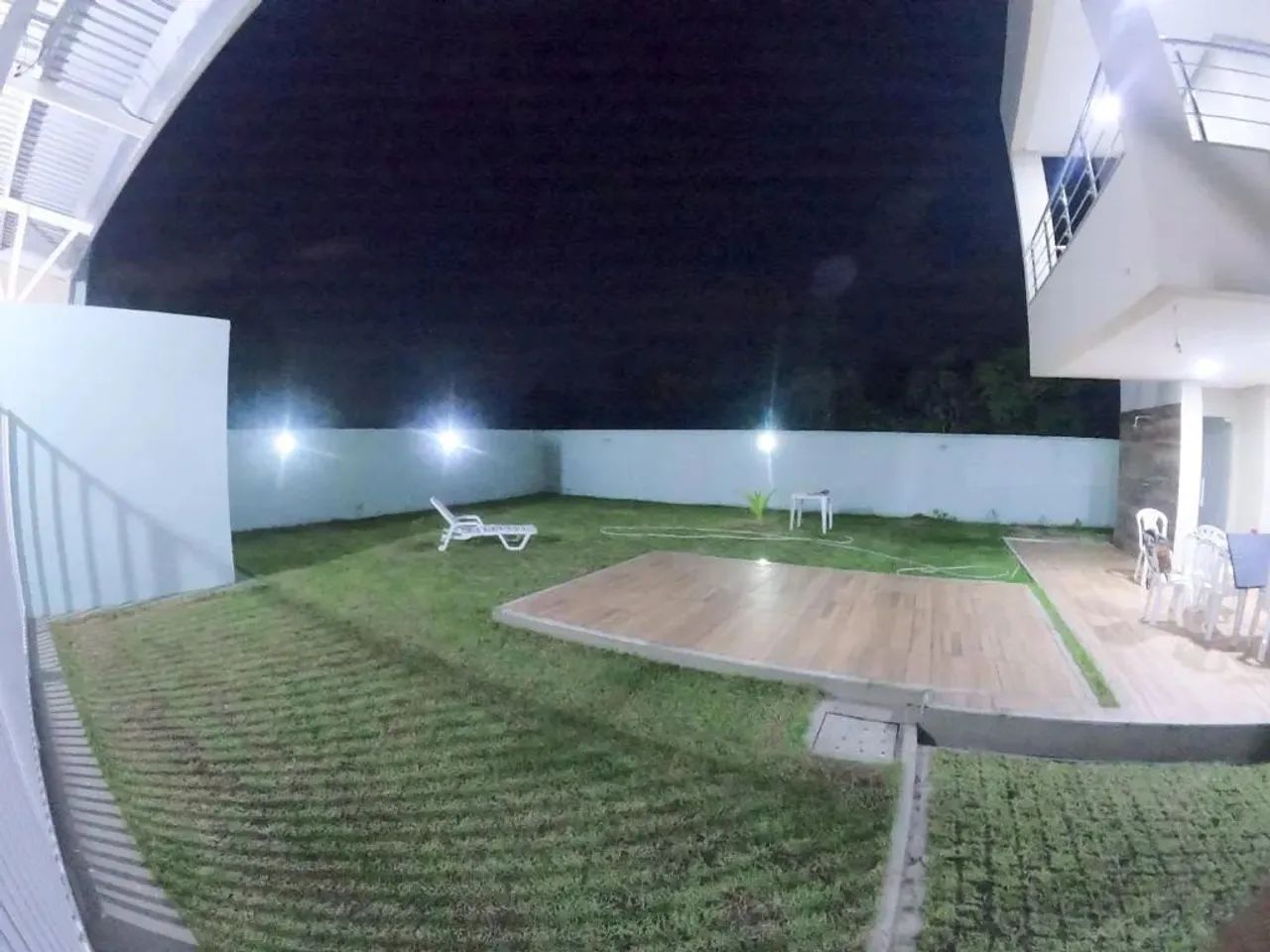 Casa Duplex no Condomínio Marina Rio Belo de 500m² \ 4 Dormitórios \ 6 Vagas de Garagem. - Foto 3