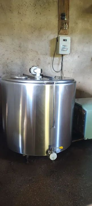 Tanque resfriador de Leite Inox 500 Litros