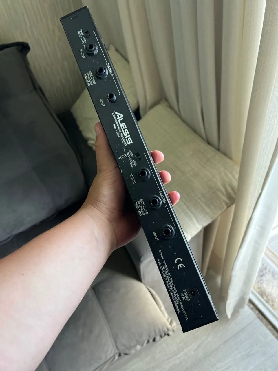 Compressor/Limiter Alesis 3630 - Foto 3