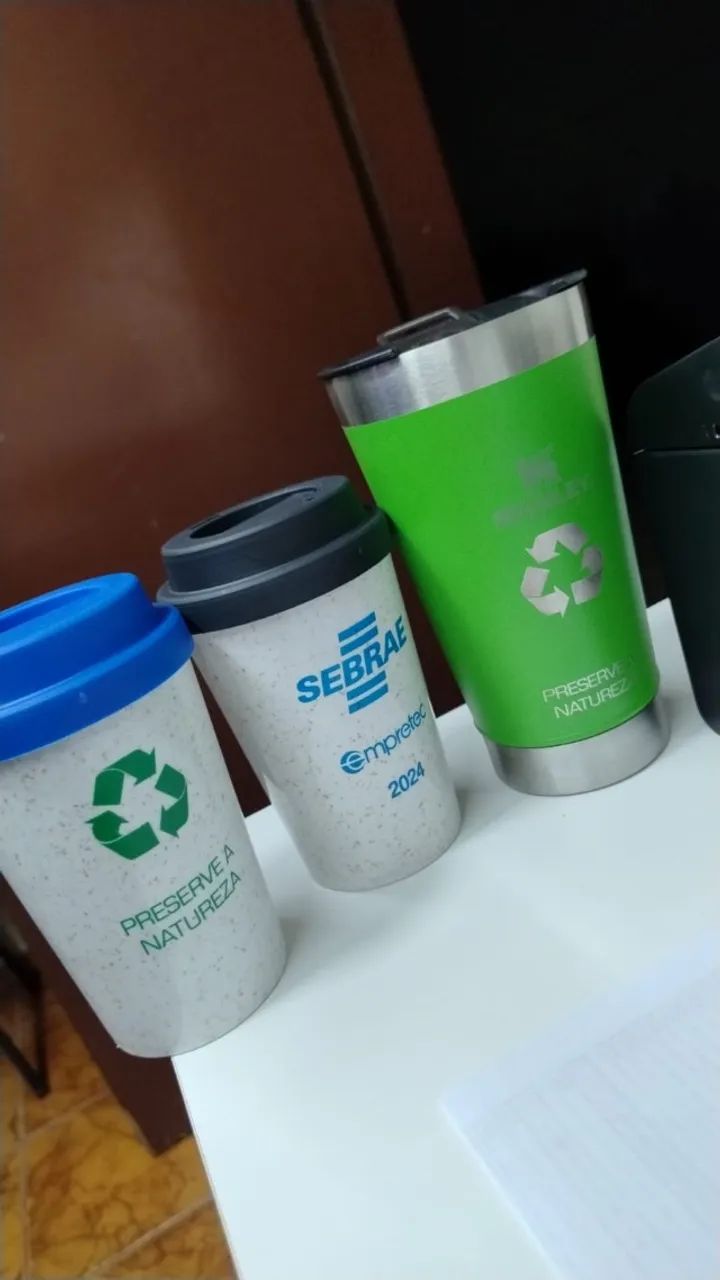 kit de brinde gravado com sua logo!!! 