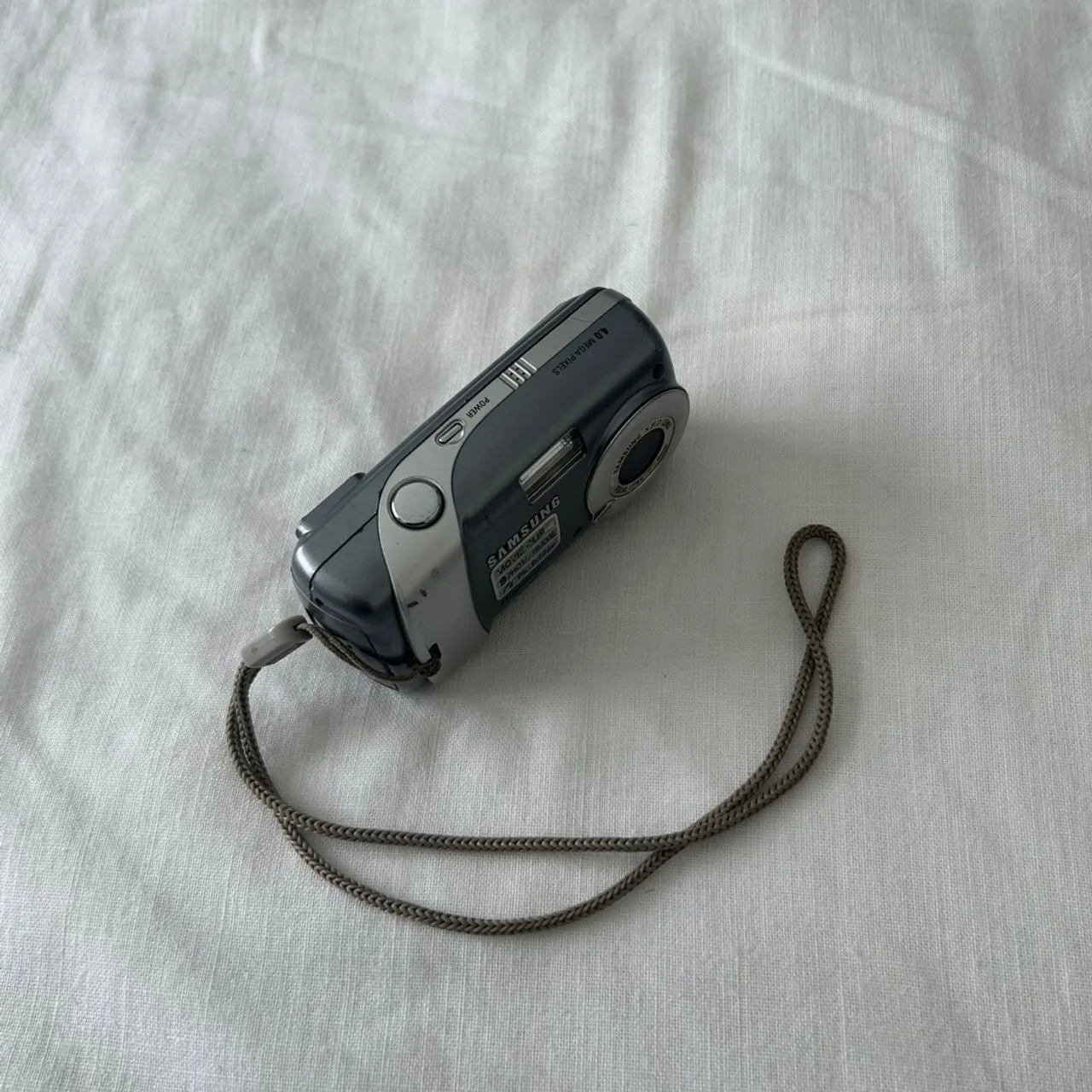 Câmera Samsung DigimaxA402 cinza 4.0 megapixel