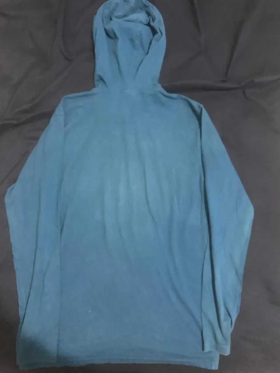 Blusa manga longa com capuz - Foto 2