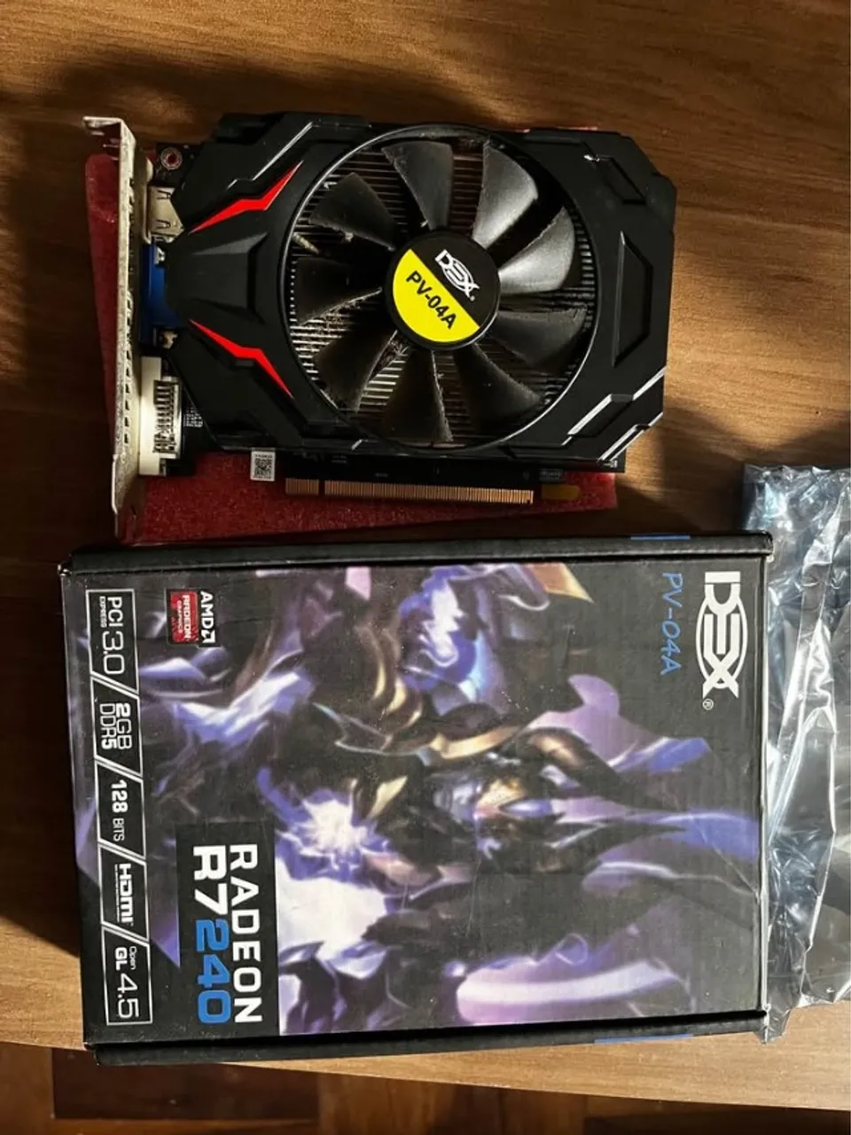 Placa de vídeo Radeon R7 240 Séries