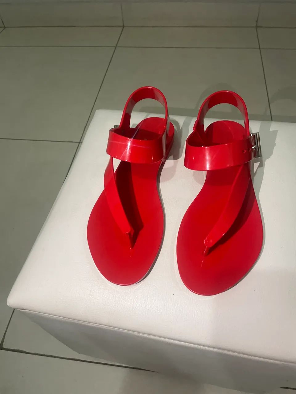 Melissa Charlotte Vermelho Galápagos N37