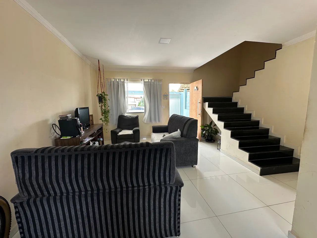 Bela Casa com 3 quartos,em Santos Dumont. - Foto 3