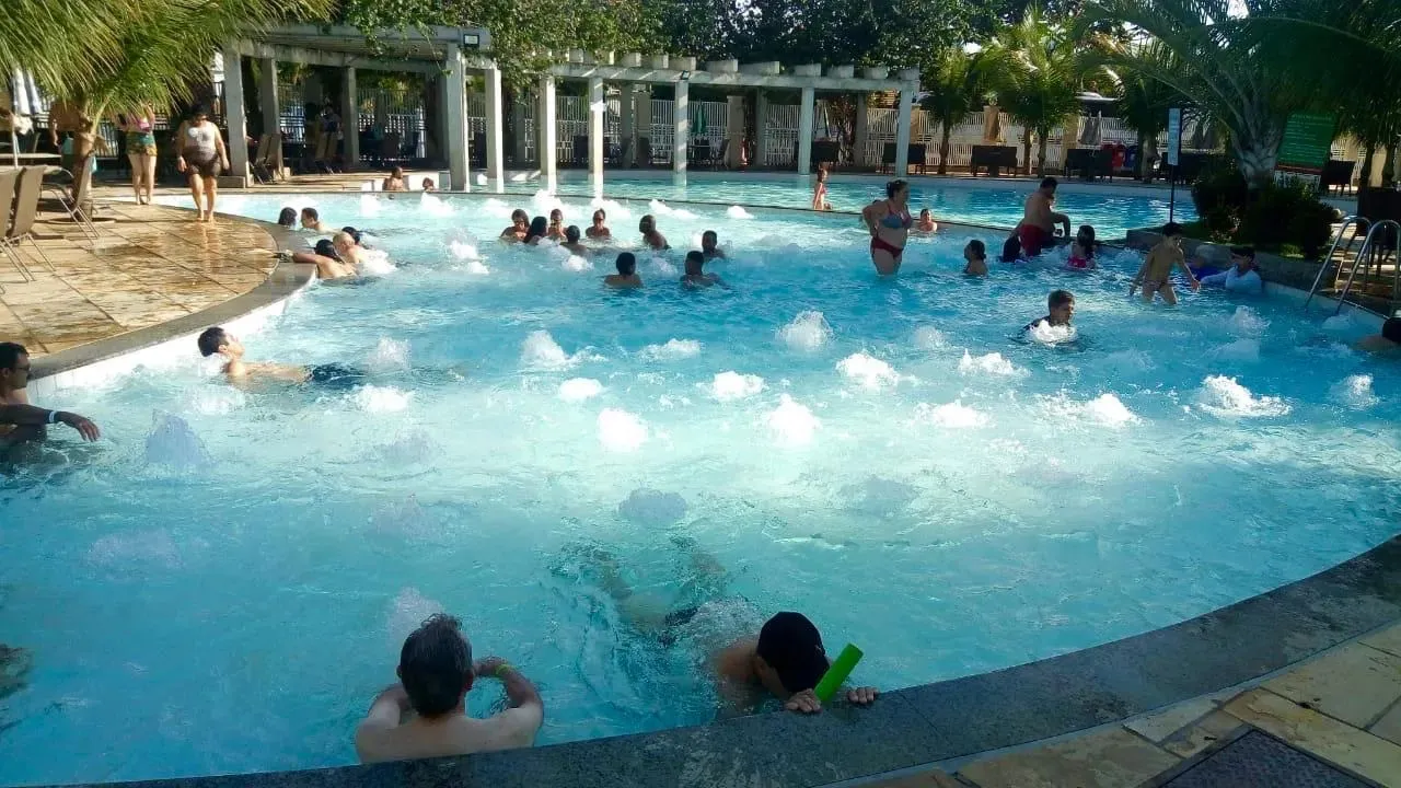 Apartamento por temporada no Lacqua Diroma em Caldas Novas -GO