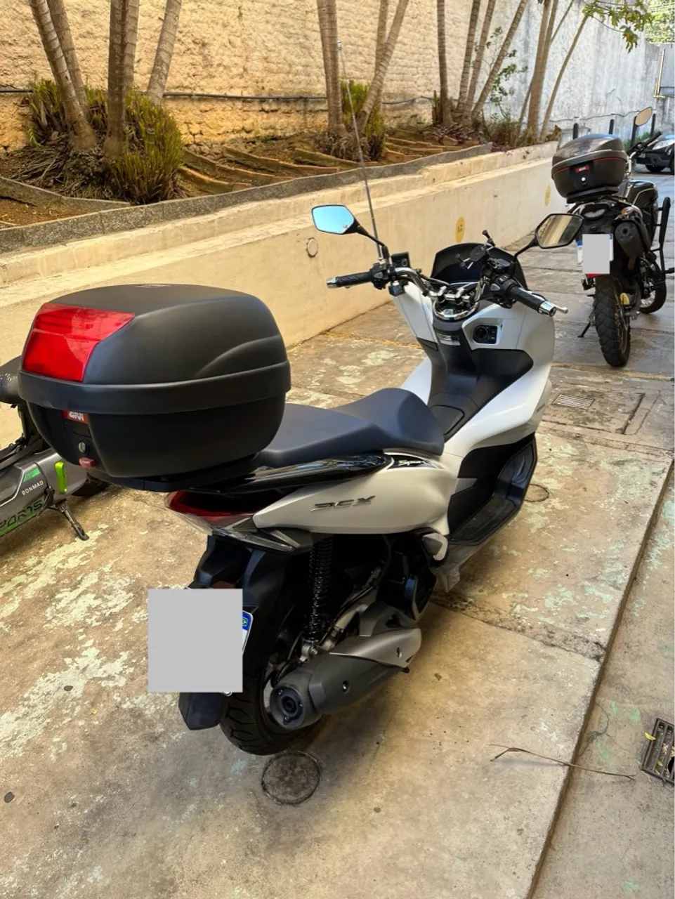 PCX - 2022 único dono 1.200KM