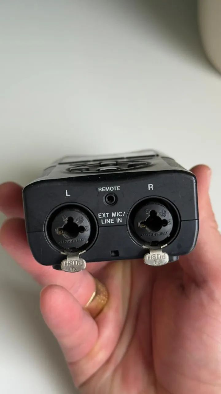 Gravador Tascam DR-4064302951677185122