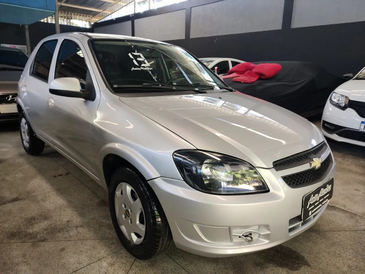 Celta LT 1.0 Completo km 94.000 Rodados