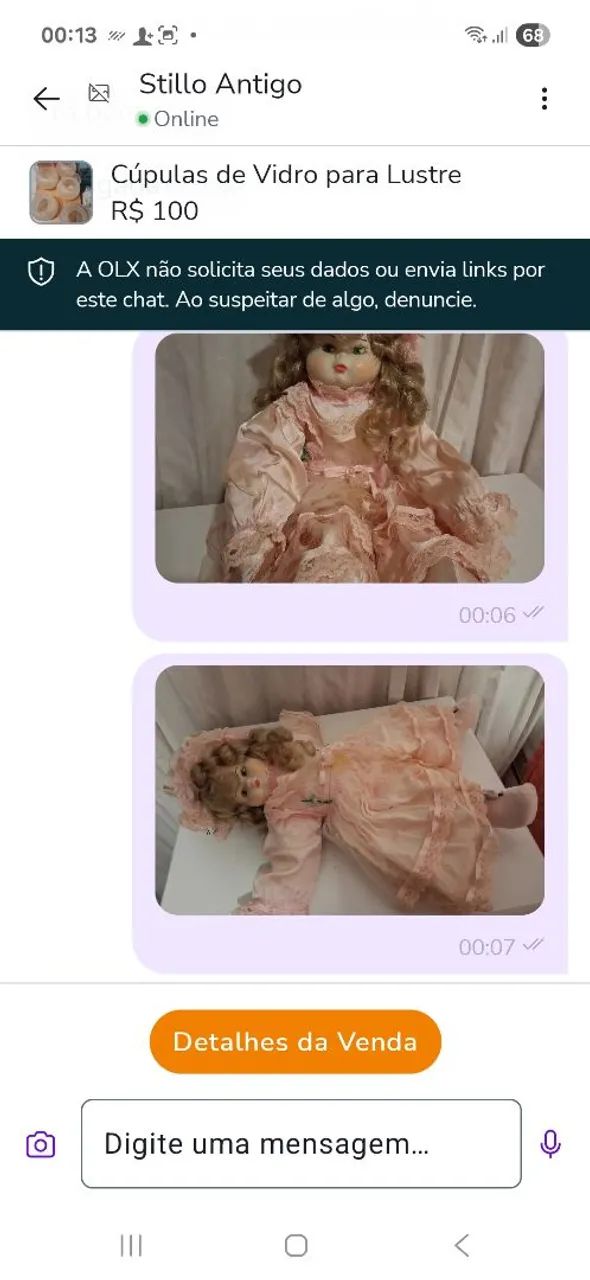 Boneca Antiga de Coleção