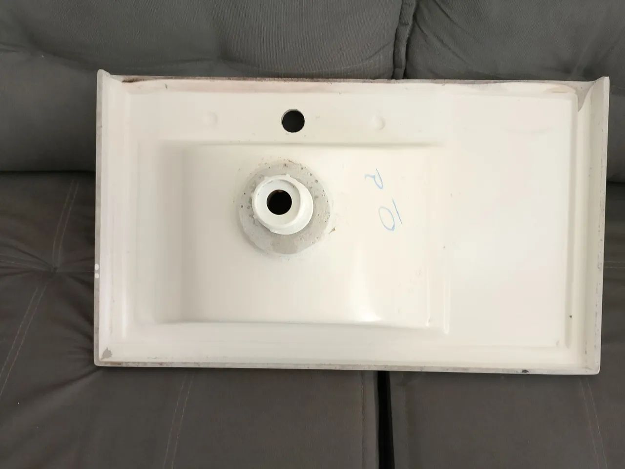 Pia de banheiro branca - Foto 4