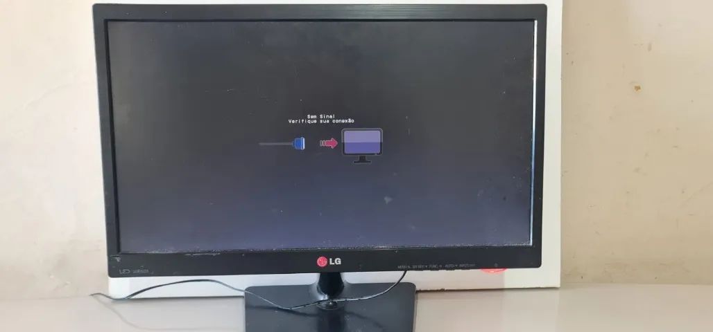 Monitor LG64396507233155121