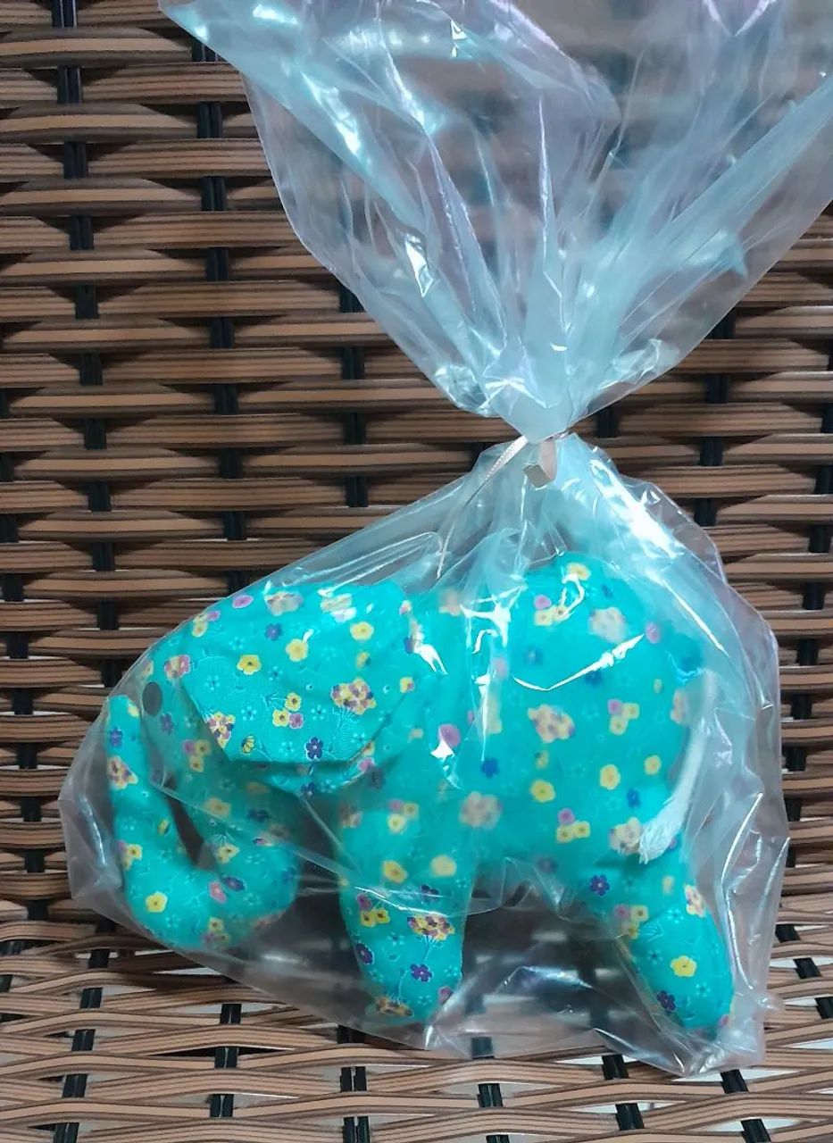 Pelúcia Elefante com Estampa de Corujas - Foto 2