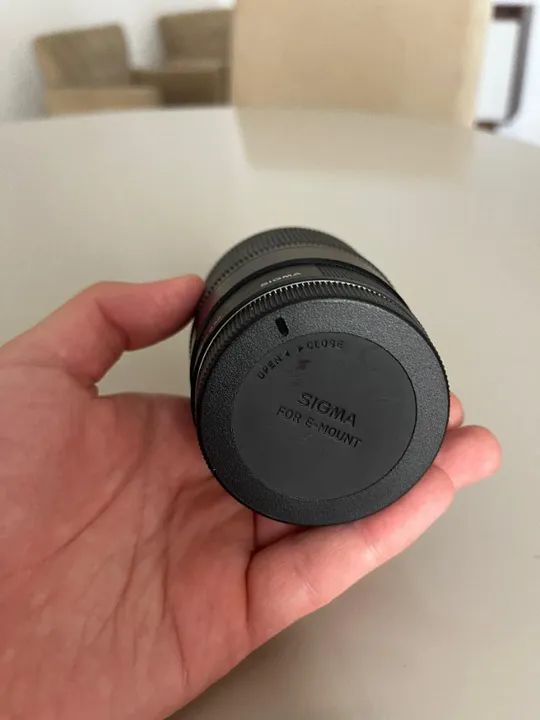 Lente Sigma 30mm 1.4f Sony E-mount - Foto 2
