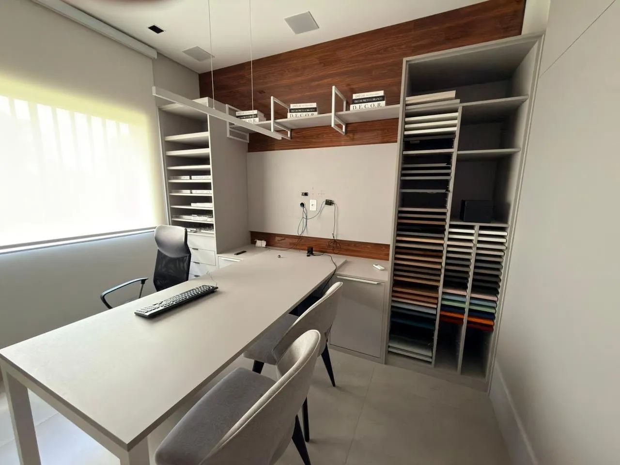 Armário Escritório completo 64840834059394120