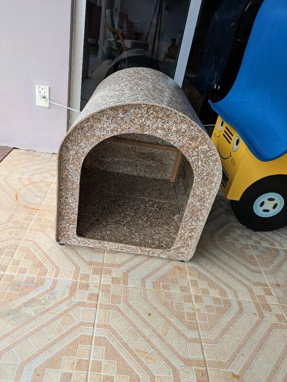 Casinha para cachorro ecologica