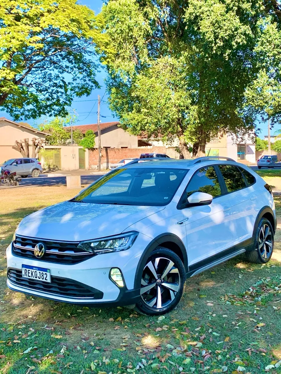 VOLKSWAGEN NIVUS HIGHLINE 200TSI AT 2021