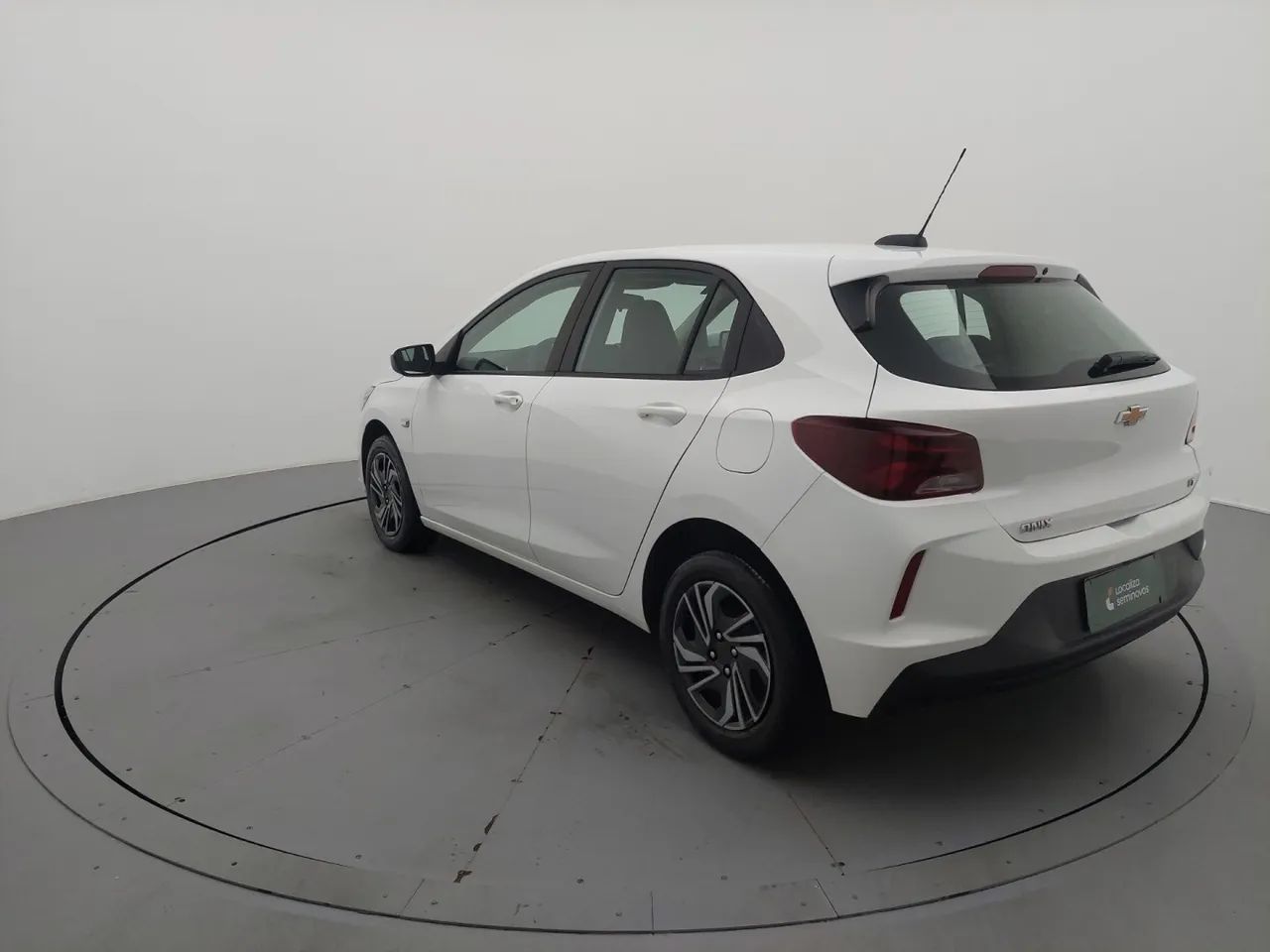 Chevrolet Onix HATCH LT 1.0 12V FLEX MEC. 4P, foto 3 de 18