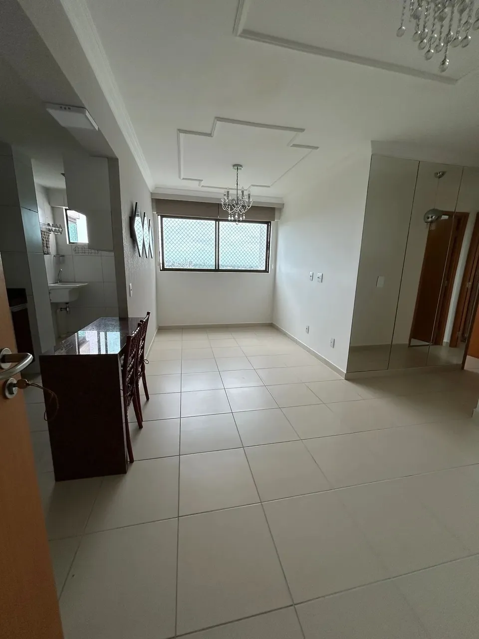 Apartamento 2/4 Impecável no Antares com Lazer Completo