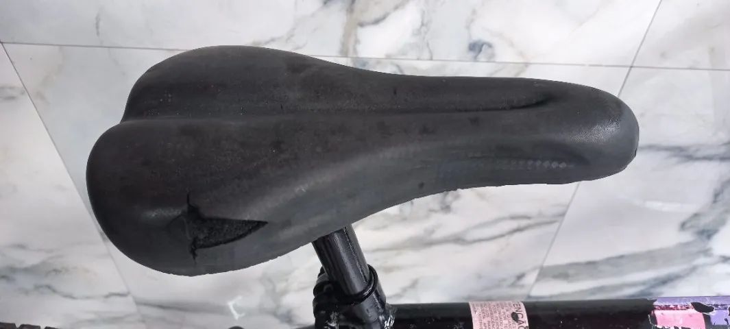 Bicicleta MONARK com cesto