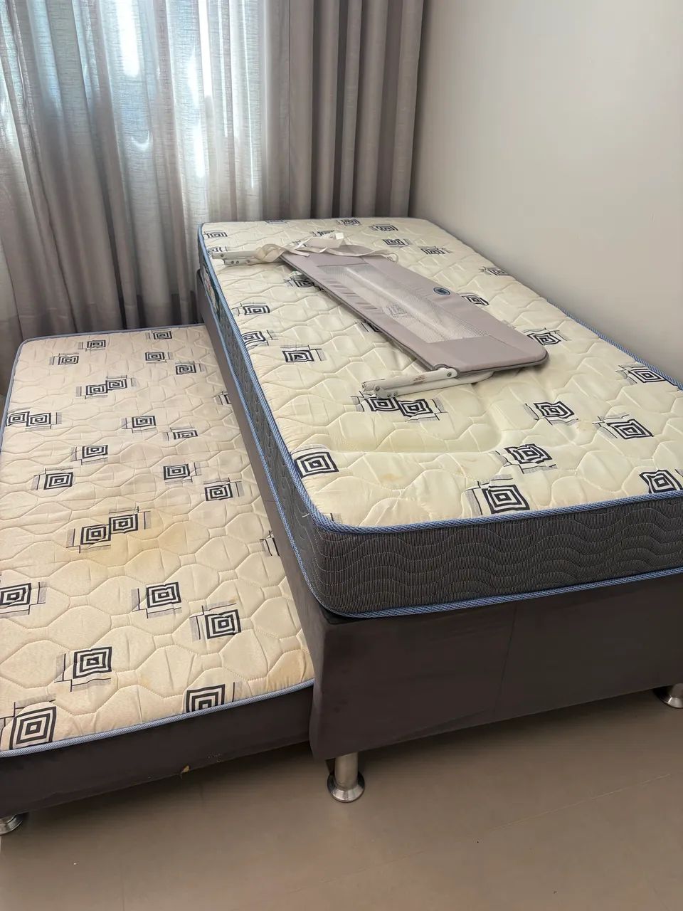 Bicama Ortobom semi nova com colchão e colchão auxiliar  - Foto 3
